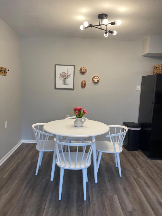 The Deannie Apt #6 - Simple And Homey 2Bd W/ Wifi Hamilton Exteriér fotografie