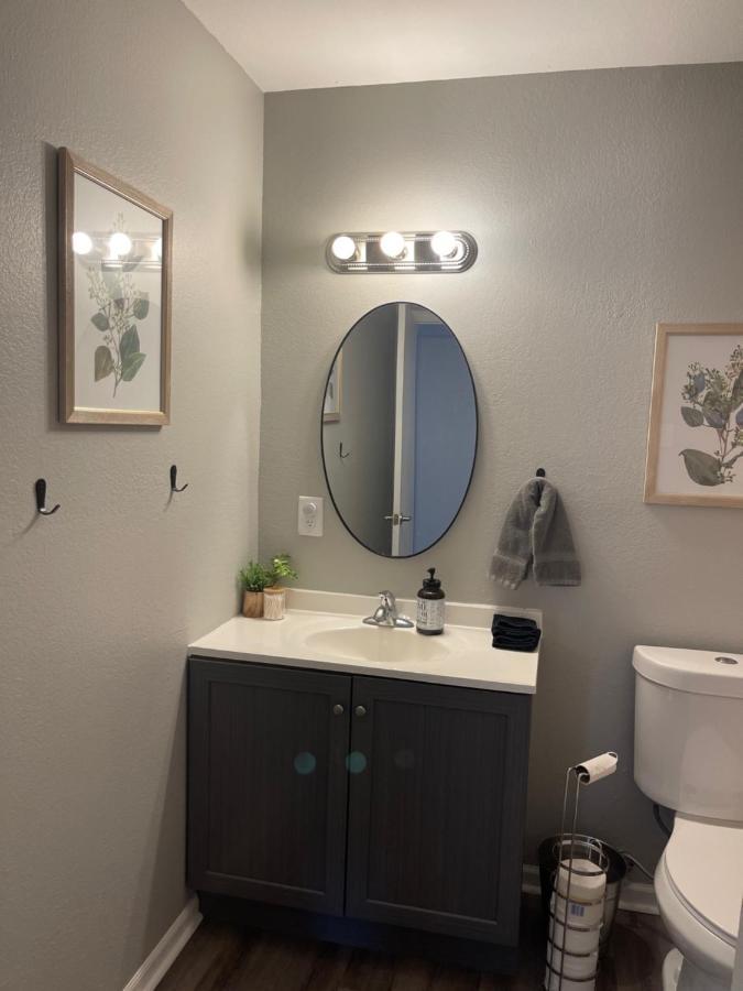 The Deannie Apt #6 - Simple And Homey 2Bd W/ Wifi Hamilton Exteriér fotografie